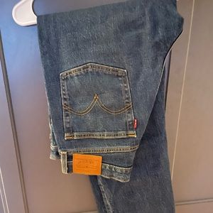 Levi jeans